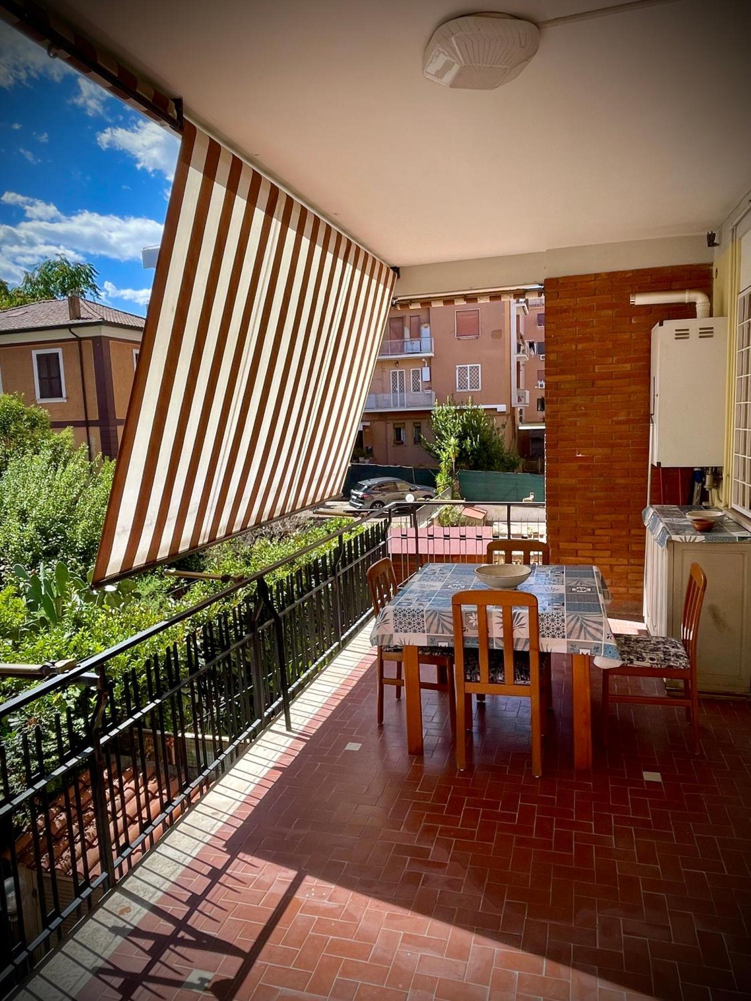 Apartmán Domus Urbani Řím Exteriér fotografie