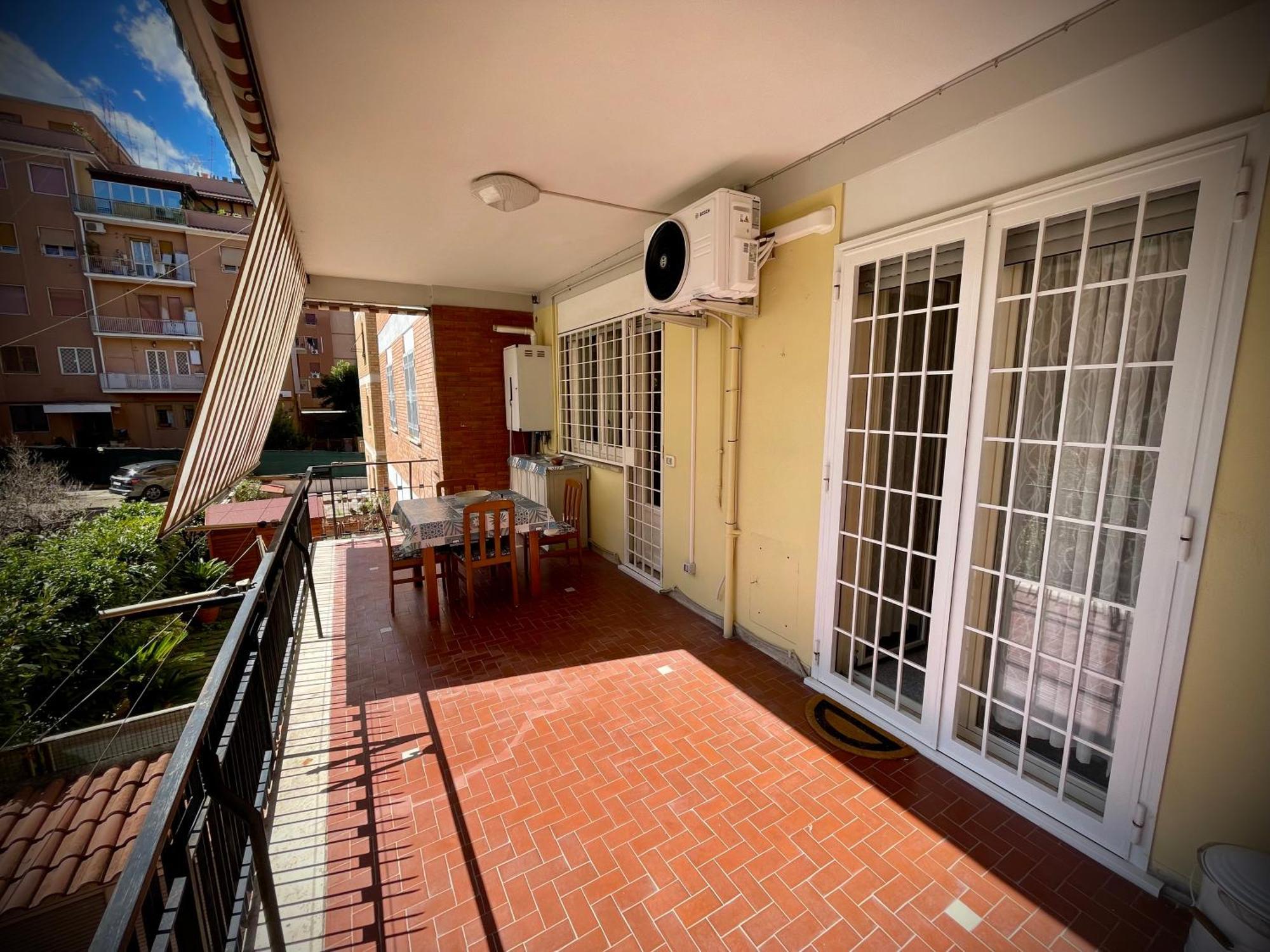 Apartmán Domus Urbani Řím Exteriér fotografie
